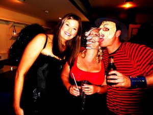 431163_10150570251196235_697436234_9327665_1090181596_n