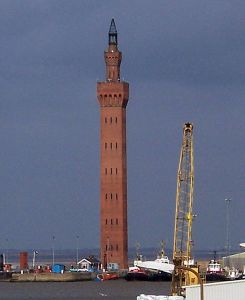 490px-Grimsby_Dock_Tower