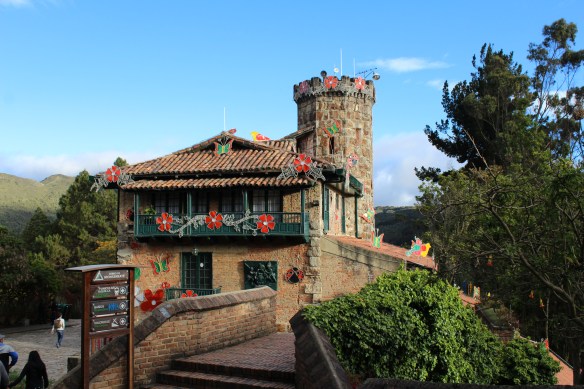 Funicular railway station